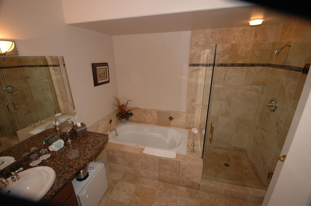 The Oceanfront Stay On Miramarbeach Hmb El Granada Стая снимка
