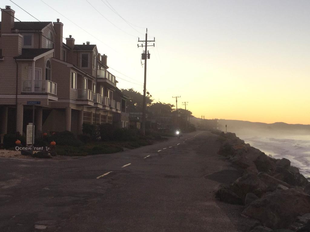The Oceanfront Stay On Miramarbeach Hmb El Granada Екстериор снимка