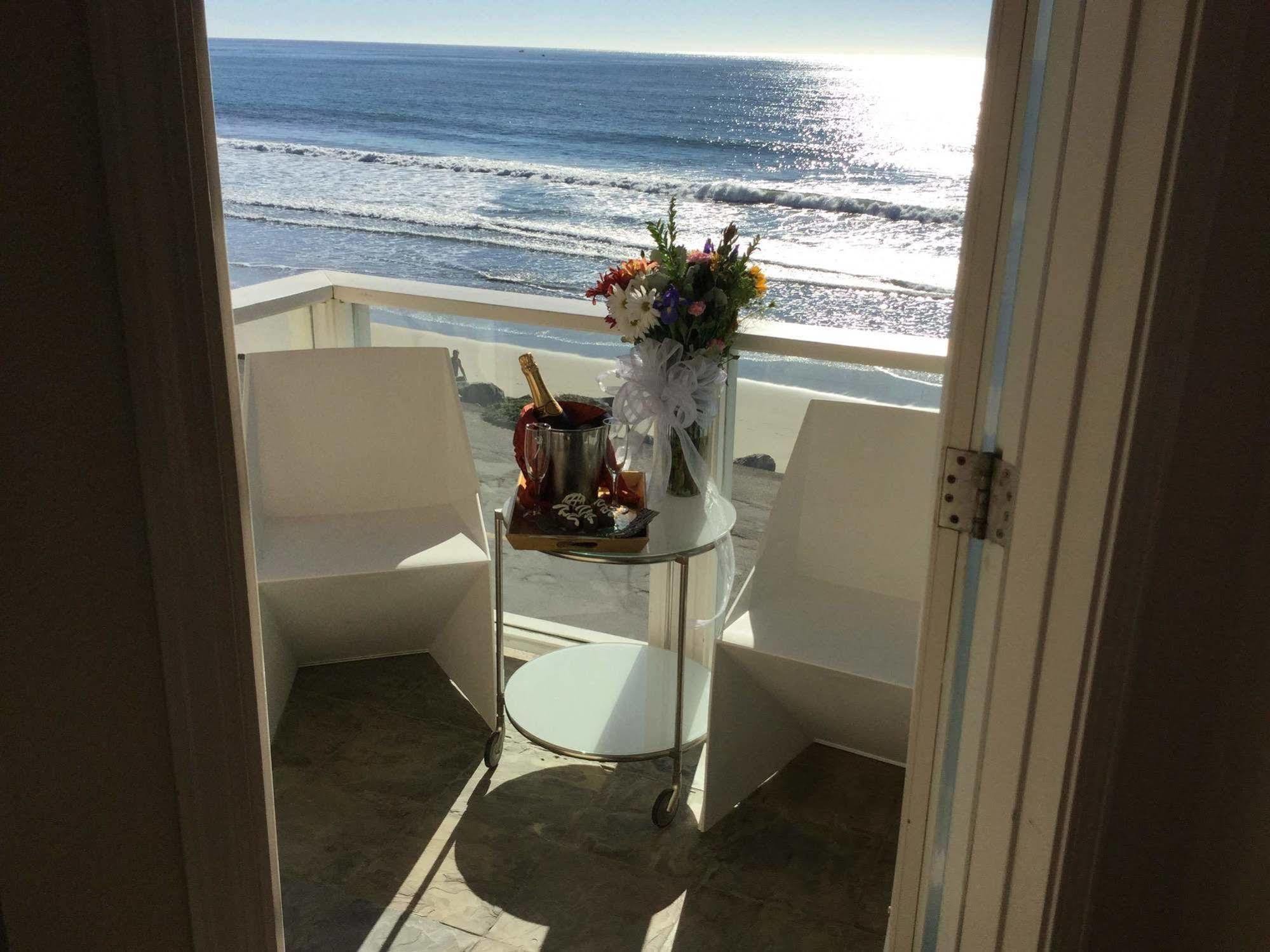 The Oceanfront Stay On Miramarbeach Hmb El Granada Екстериор снимка